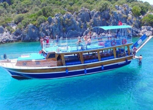 12 Adalar Tekne Turu